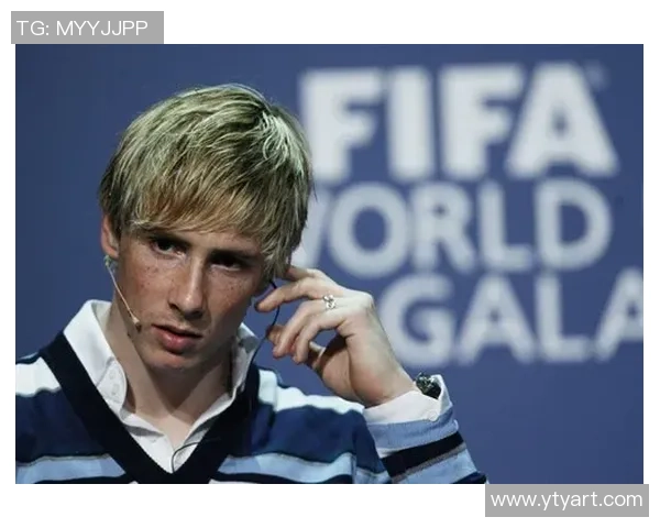 痞帅男足球明星的魅力与风格揭秘：从场上到场下的多面人生