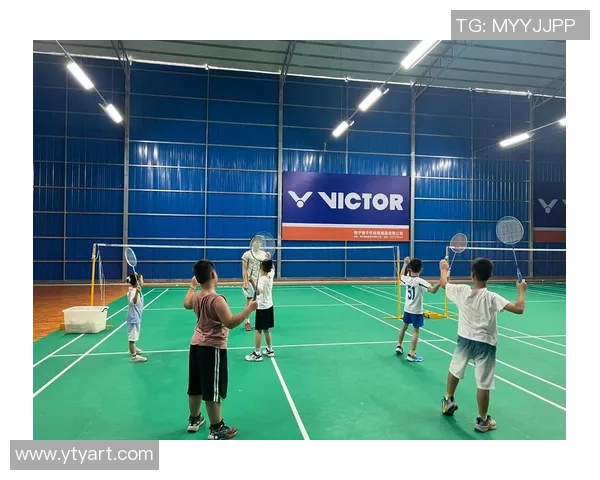 羽毛球纪实：记录重庆羽毛球队的成长故事